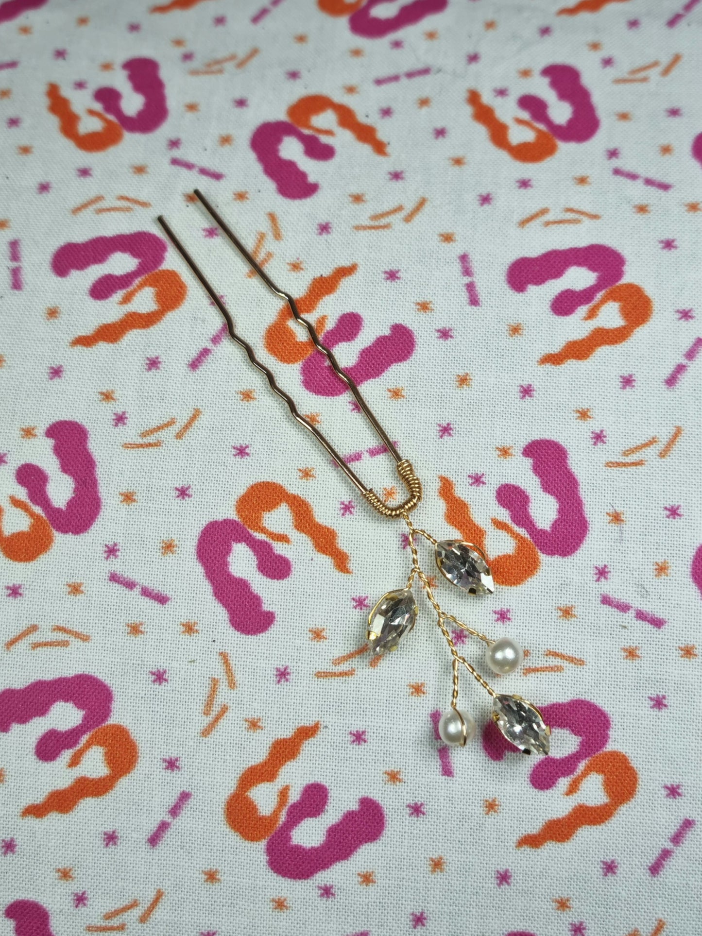 Wired Diamante & Pearl Hair Pins
