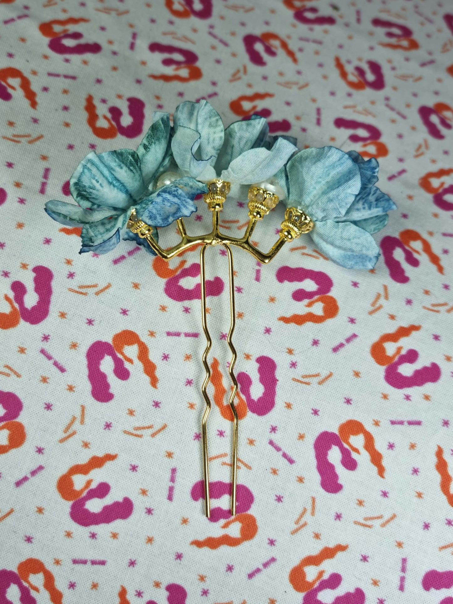 Watercolour Flower & Pearl Hair Pins