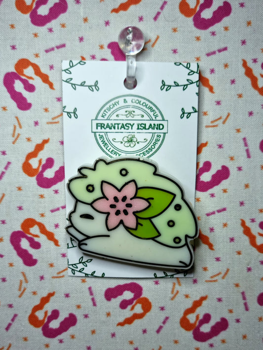 Shaymin Brooch