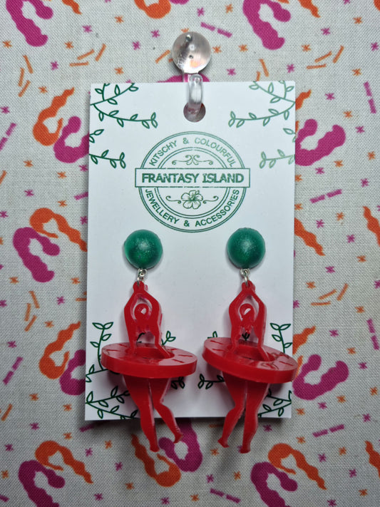 Curvy Swimmers Earrings