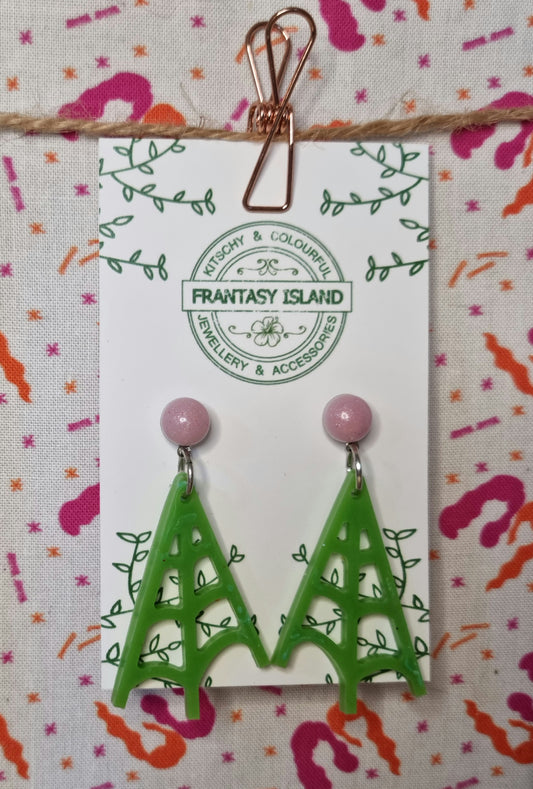 Lilac & Green Spiderwebs
