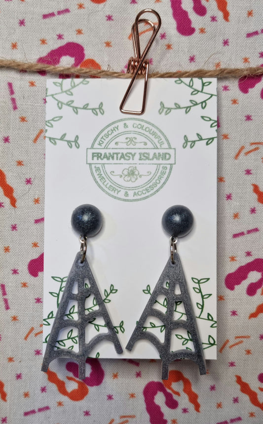 Gunmetal Grey Spiderwebs