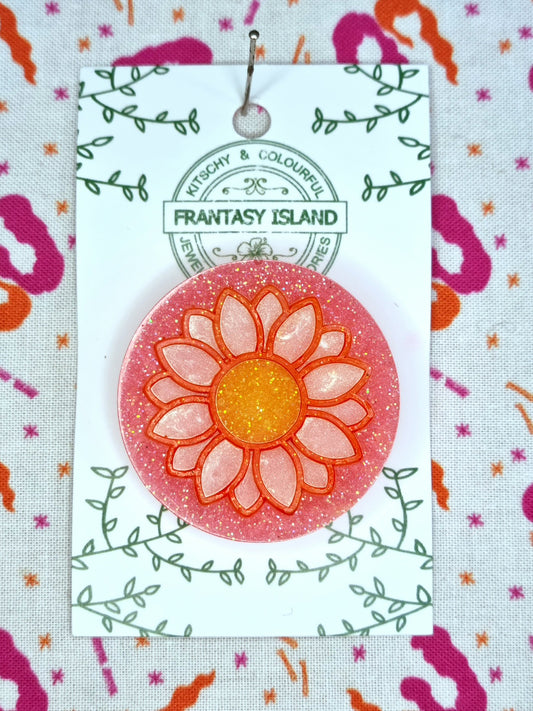 Daisy Brooch