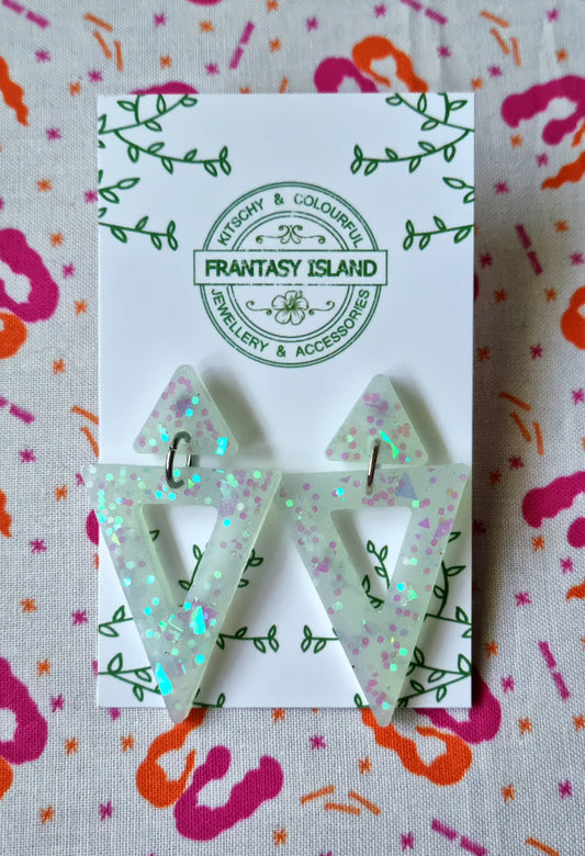 Iridescent Glow Glitter Pyramid Drops