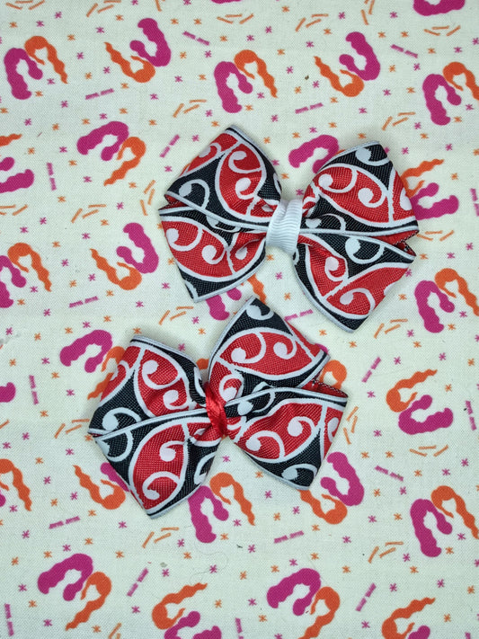 Kowhaiwhai Bows