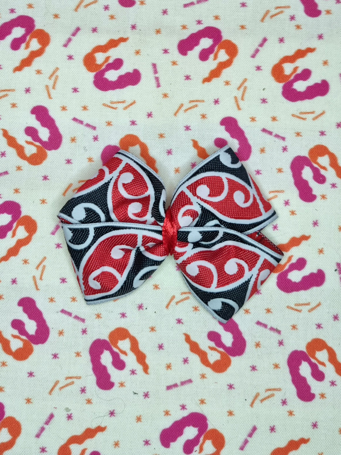 Kowhaiwhai Bows