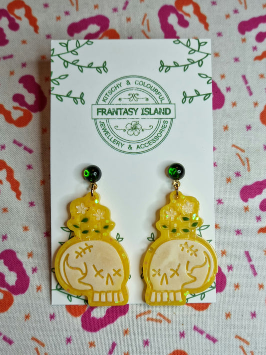 Yellow Daisy Skulls