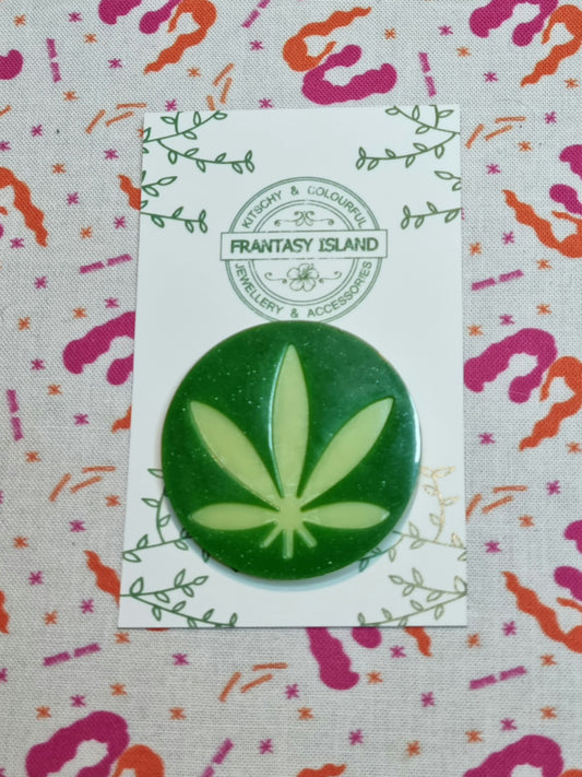 Green Leaf Brooch