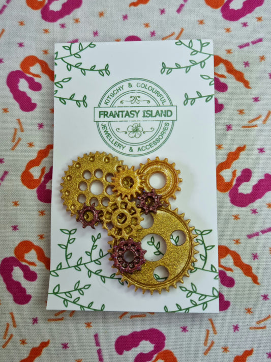 Brown & Gold Gear Pin