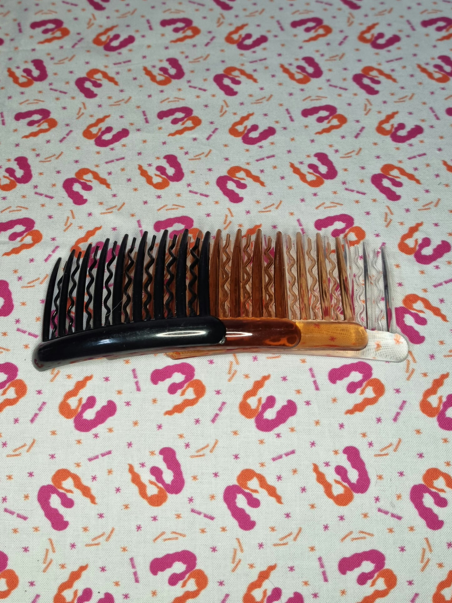 Extra Grip Side Combs