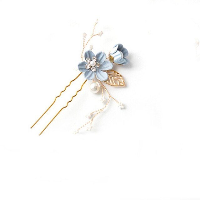 Delicate Flower Hair Combs