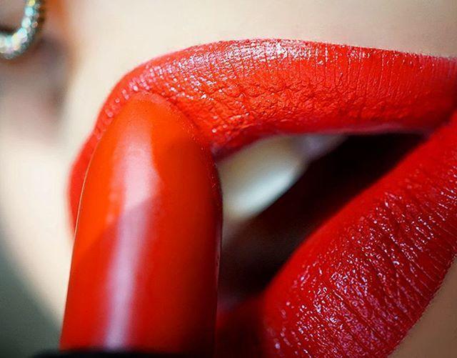 Suavecita Semi-Matte Cream Lipstick