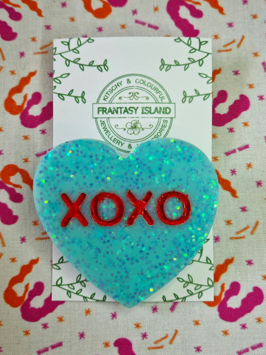 Blue Glitter Candy Heart Brooch - XOXO