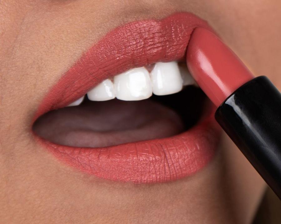 Suavecita Semi-Matte Cream Lipstick